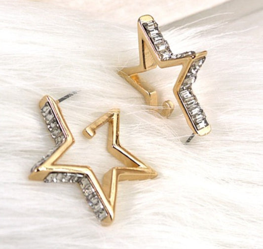 Star of the show hoop earrings